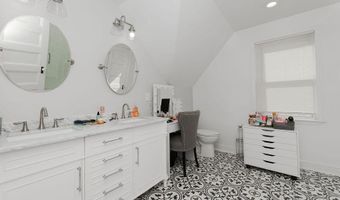 176 AVENUE B, Bayonne, NJ 07002