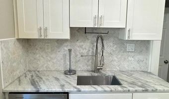 432 Kenneth Sq, Baltimore, MD 21212