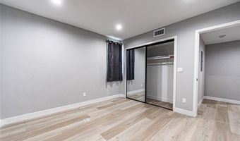 2223 S Highland Ave, Los Angeles, CA 90016