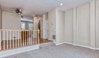 5832 COWLING Ct, Alexandria, VA 22304