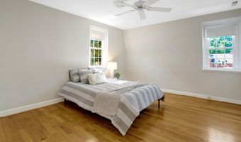 3420 S WAKEFIELD St S, Arlington, VA 22206