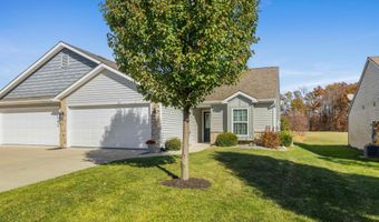 1911 Greyson Dr, Auburn, IN 46706