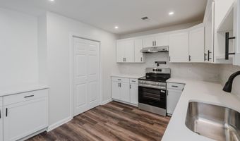 232 SILVERSTONE Ln, Alabaster, AL 35007