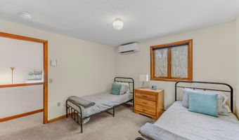 62 Isaax Fox Dr, Campton, NH 03223