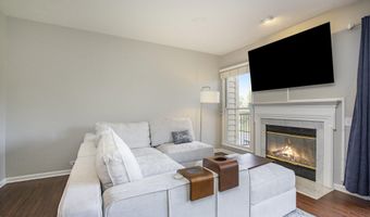 3356 Breckland Ct, Ann Arbor, MI 48108