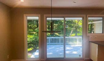 9 PERSIMMON Ct, Bethesda, MD 20817