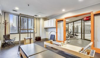 5225 POOKS HILL Rd 1701N, Bethesda, MD 20814