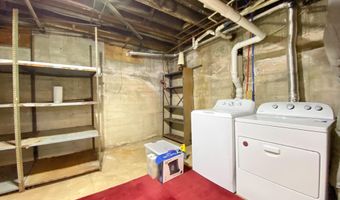 8 COMMONWEALTH Ave, Claymont, DE 19703