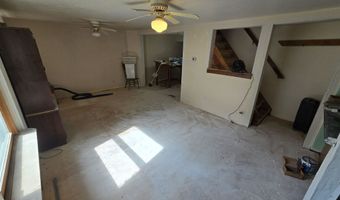 150 South St, Akron, IA 51001