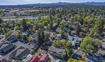 909 NW Delaware Ave, Bend, OR 97703