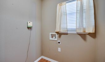 1107 NW 3rd St, Andrews, TX 79714