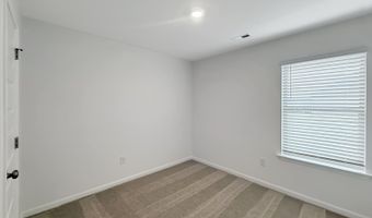 17759 Tipper Ln, Athens, AL 35611