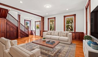 73 3rd Ave, Atlantic Highlands, NJ 07716