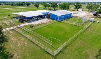 125 Rolling Bend Rd, Alvord, TX 76225