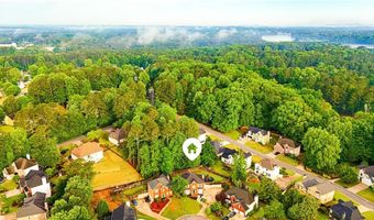 3760 Mashie Ct, Acworth, GA 30101