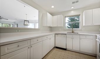 44086 NATALIE Ter 202, Ashburn, VA 20147