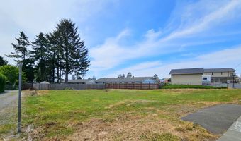 425 Railroad St, Brookings, OR 97415