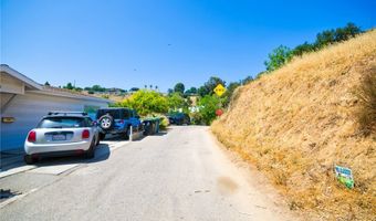 1938 N Phillips Way, Los Angeles, CA 90042