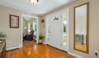 54 Liberty Ln, Barrington, NH 03825