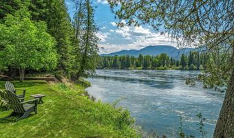 512 River Dr, Clark Fork, ID 83811