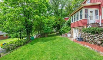 4 Warren St, Bayonne, NJ 07035