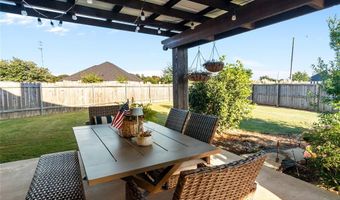 216 Roanoke Cir, Benton, LA 71006