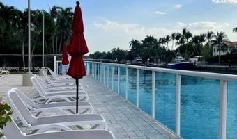 9800 W Bay Harbor Dr 603, Bay Harbor Islands, FL 33154
