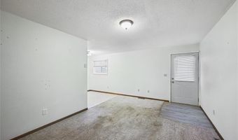 88 Main Ave, Atkins, IA 52206