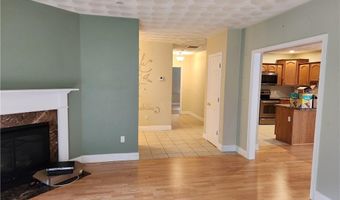 200 Roger Williams Ave 207, East Providence, RI 02916