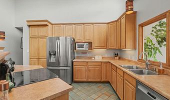 1008 Parkland Pl SE, Albuquerque, NM 87108