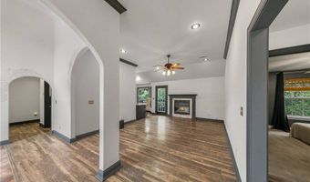 3 Rhonda Ln, Bella Vista, AR 72715