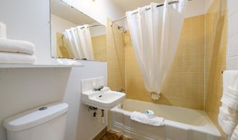 440 E A St, Casper, WY 82601