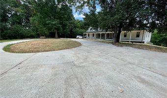 5098 Gwendolyn Ct NW, Acworth, GA 30101