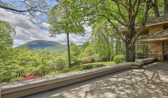 749 Stillmont Cir, Cashiers, NC 28717