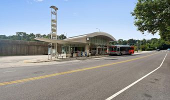 2616 S ARLINGTON MILL Dr 8, Arlington, VA 22206