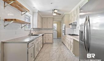 3791 Robinsonville Rd, Atmore, AL 36502