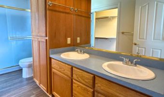 1227 Green Valley Dr, Fallon, NV 89406