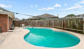 108 DICKSON Dr, Belle Chasse, LA 70037