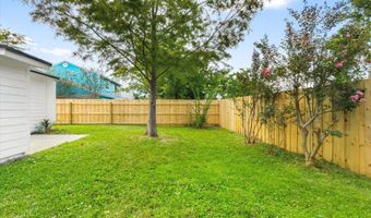 702 AQUATIC Dr, Atlantic Beach, FL 32233