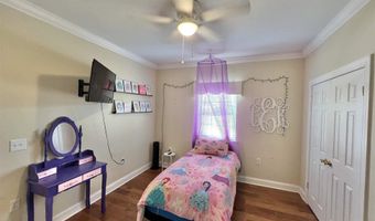 2259 E Laurel St, Atmore, AL 36502