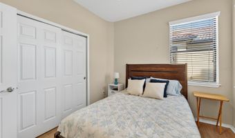 420 CEDAR FALLS Dr, Apollo Beach, FL 33572