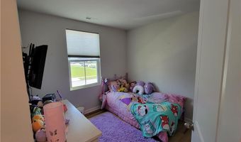 409 Lock Dr, Allen, PA 18067