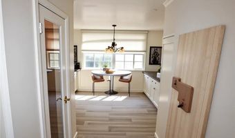 11667 Gorham Ave 306, Los Angeles, CA 90049