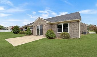 930 Penstock Ct, Avon, IN 46123