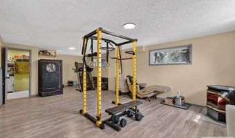 415 Sunset Dr, Arco, ID 83213