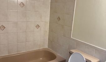 7905 DASSETT Ct 304, Annandale, VA 22003