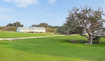 1115 County Road 307, Alleyton, TX 78935