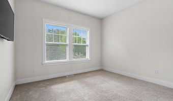 5730 Summerset Woods Dr, Alto, MI 49302