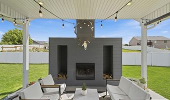 5523 Lakefield Cir, Ammon, ID 83406