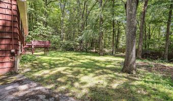 10 New Light Dr, Danbury, CT 06810